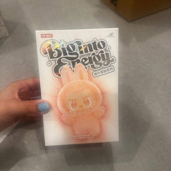 Pop Mart Biginto Energy LOYALTY Collectible Figure AUTHENTIC - Picture 1 of 6